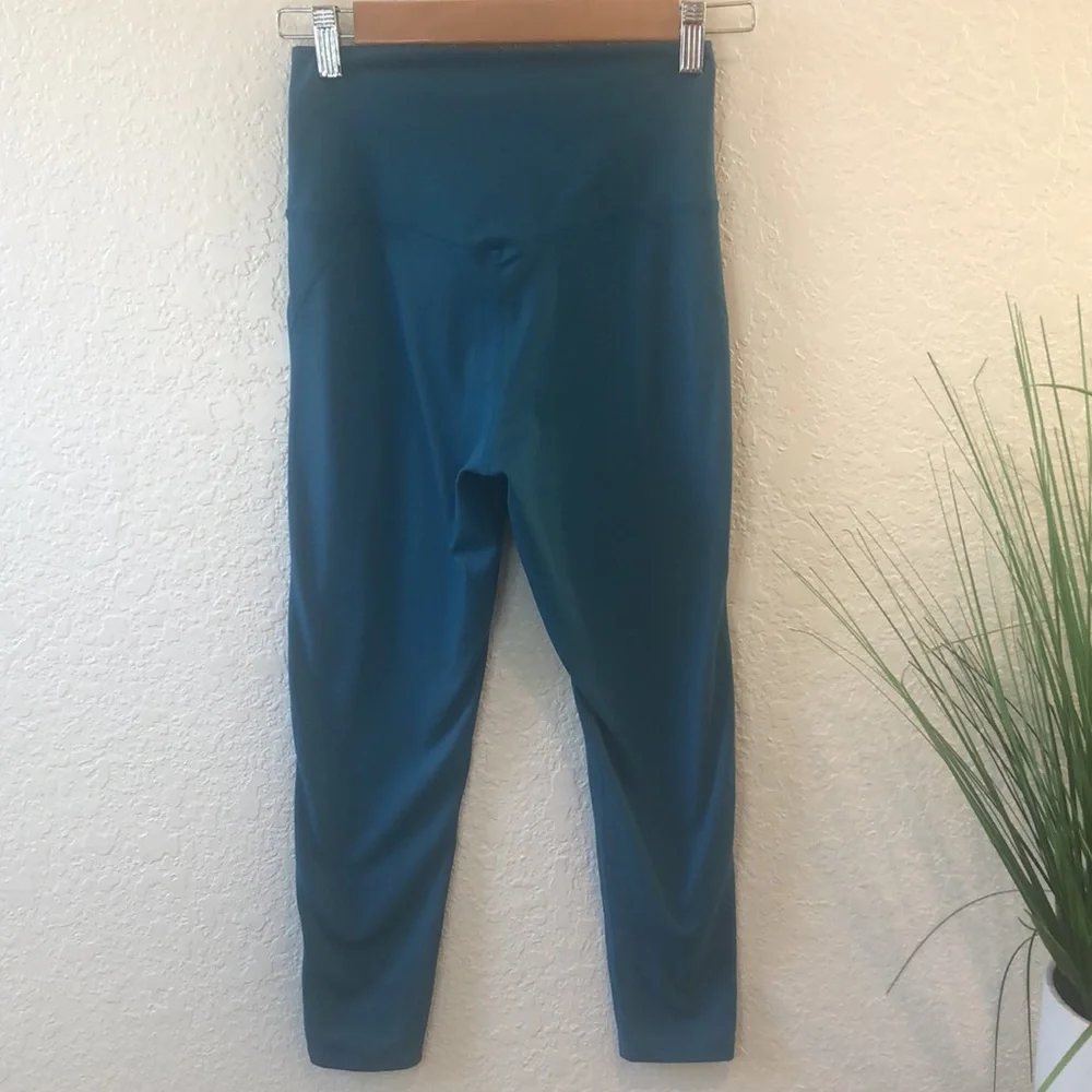 Girlfriend Collective Leggings aqua Turquoise teal color - Picture 10 of 13